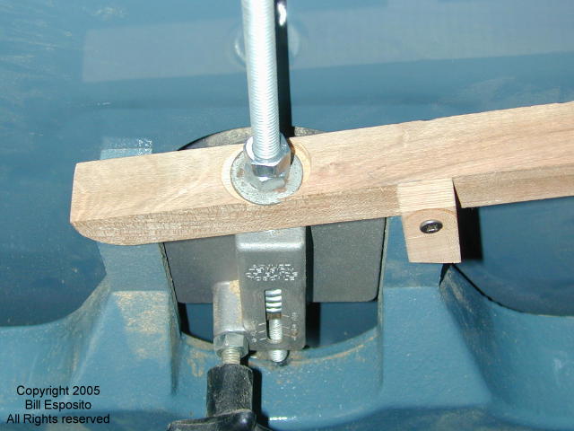 618x457 pixels (46K)